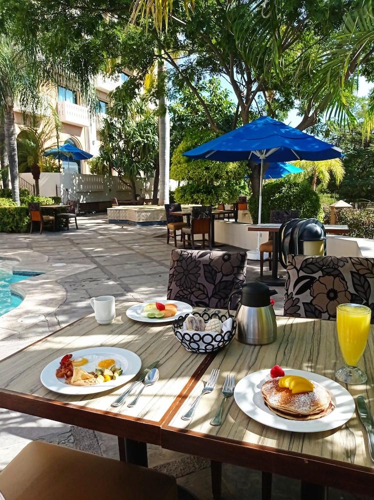 Hotel Lucerna Culiacán Eksteriør billede
