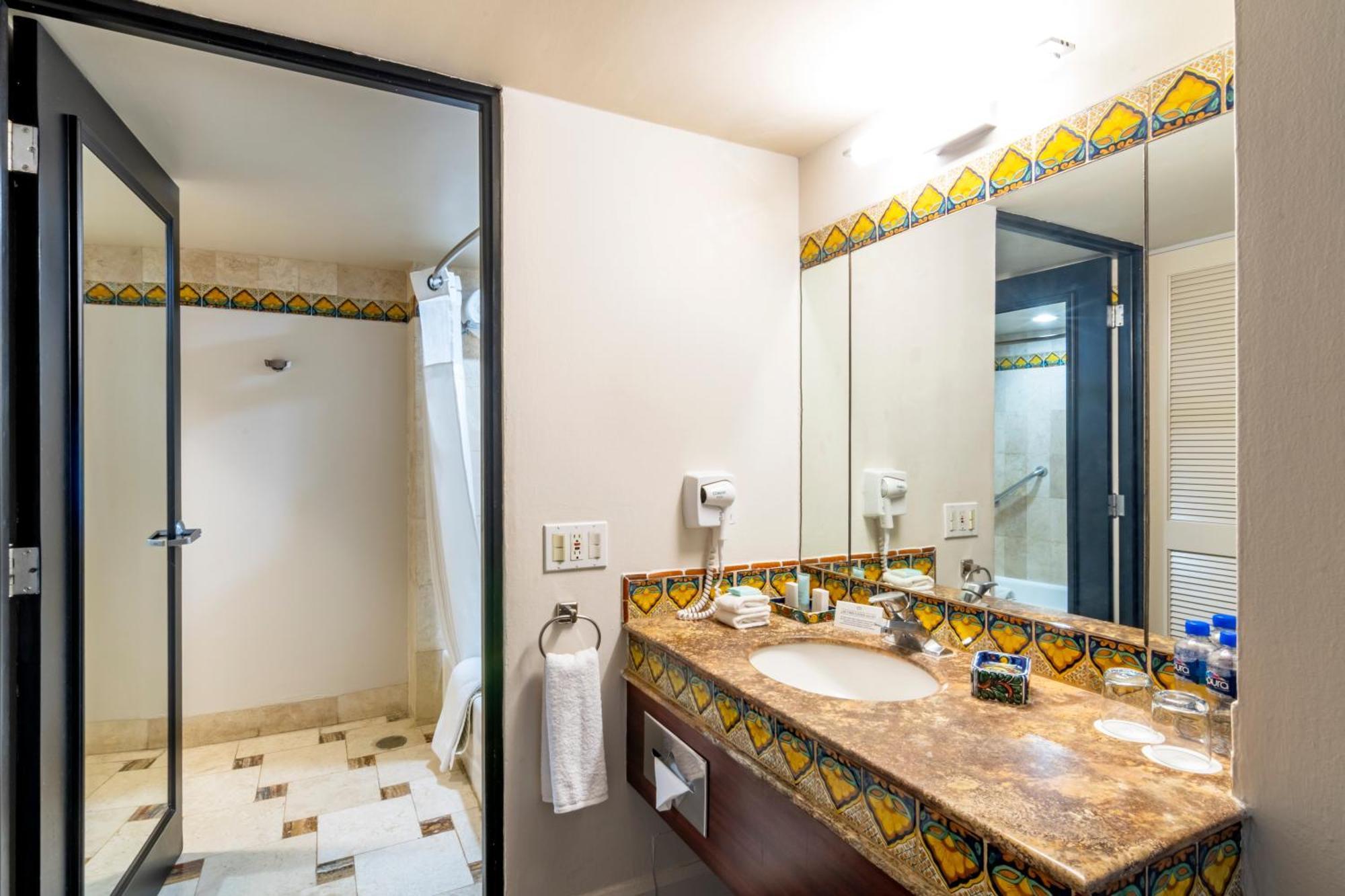 Hotel Lucerna Culiacán Eksteriør billede